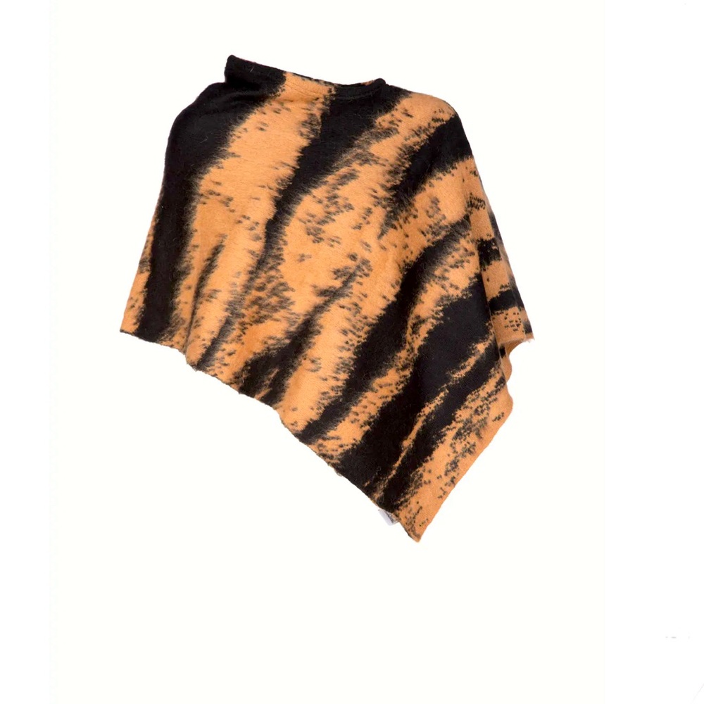 Moschino Poncho